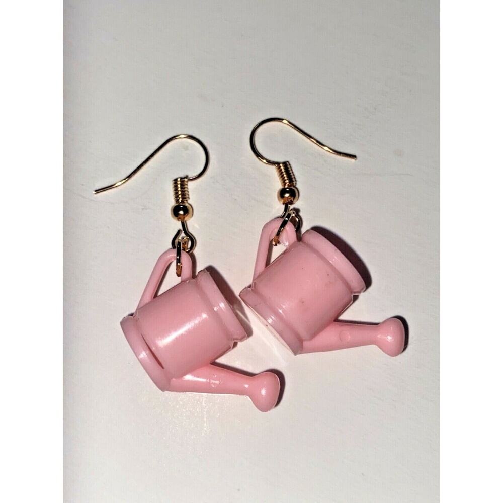 New‎ from Vintage Mini Pink Watering Can Cracker Jack Charms Costume Jewelry C9